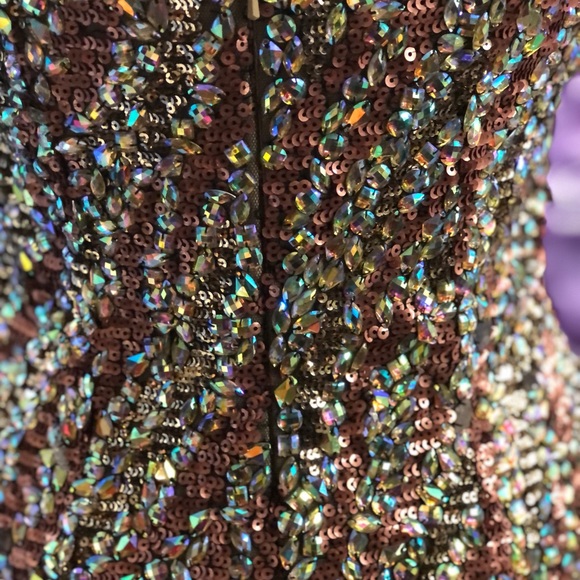 Stunning Gold full of Ab stones & Sequins size 4 Formal Dress GORGEOUS - Picture 7 of 12